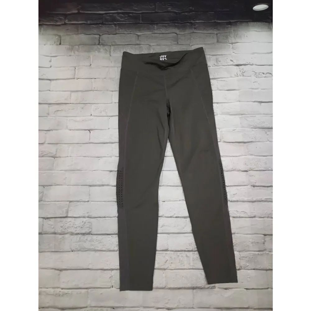 Gray leggings 